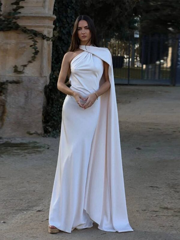 VESTIDO LARGO DE SATÍN HALTER SIN ESPALDA Y CON DETALLE DE TELA - Image 3