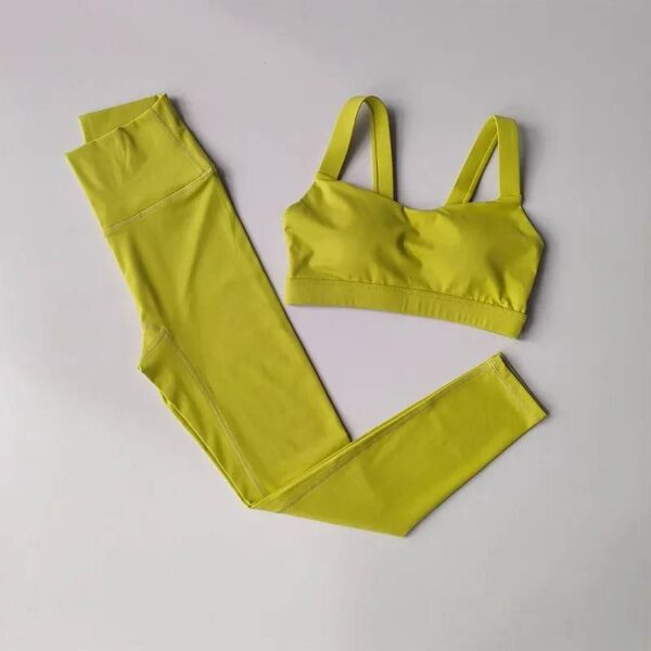 CONJUNTO DEPORTIVO DE TOP Y LEGGINGS - Image 5