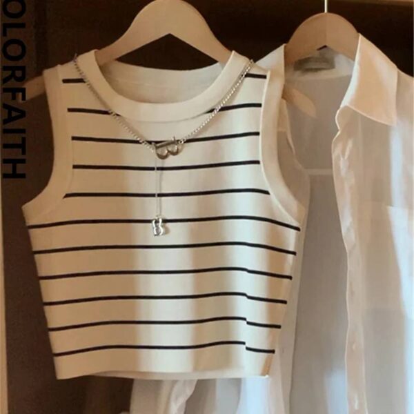 TOP DE TIRANTES CON ESTAMPADO DE RAYAS - Image 5